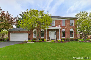1424 Meander Dr, Naperville, IL 60565-4103