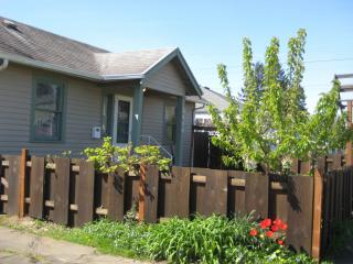 5414 Flavel St, Portland OR  97206-9043 exterior