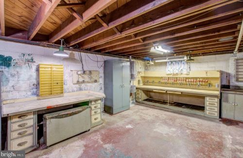 10 Clearview Ave, Trenton NJ 08619-1217 exterior