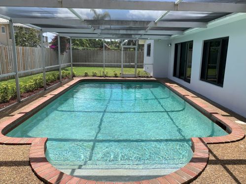 806 2nd St, Boca Raton FL  33486-4656 exterior