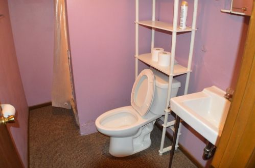 5759 76, Milwaukee WI 53218-2253 exterior