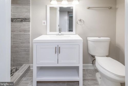 4607 Capitol St, Washington DC 20003-1622 exterior