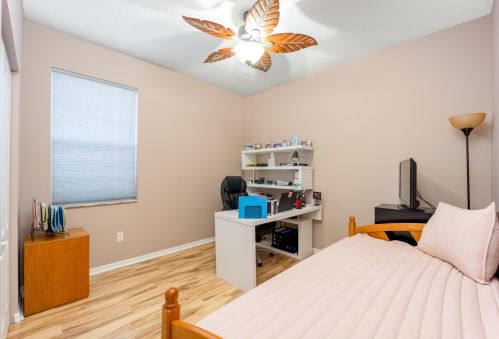 10102 Chadwick Dr, Fort Pierce FL  34987-2420 exterior