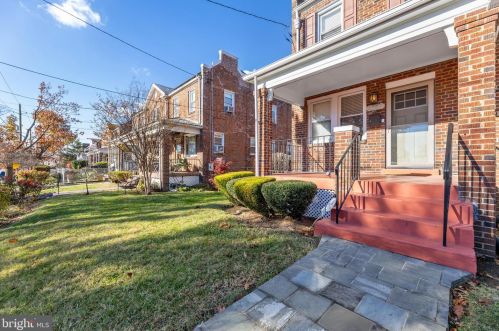 1647 Fort Davis St, Washington DC  20020-1042 exterior