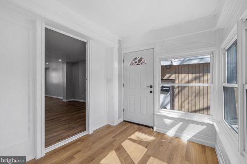 216 Wright Ave, Darby PA 19023-2328 exterior