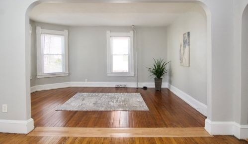 29 Marble St, Springfield MA 01105-2209 exterior