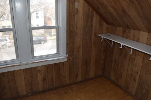 2322 Austin Ave, Chicago IL 60639-2206 exterior