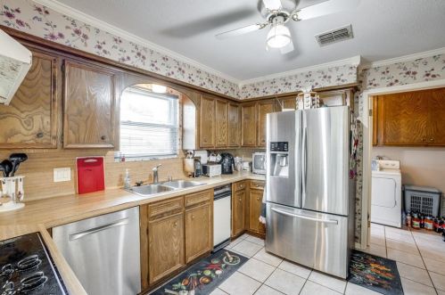 20342 Atascocita Shr Dr, Humble TX 77346-1632 exterior