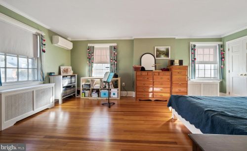 17 Morningside Dr, Trenton NJ 08618-4914 exterior