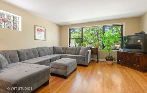 6825 Olcott Ave, Chicago, IL 60631-1127