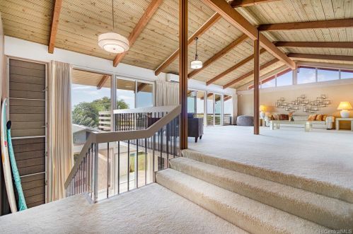 3922 Kaualio Pl, Honolulu, HI 96816-4404