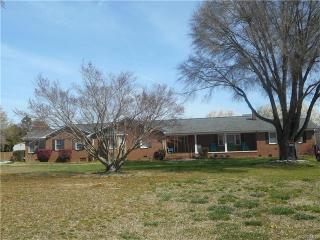 14101 Ramblewood Dr, Chester VA  23836-5714 exterior