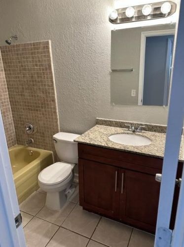 649 Ocean Ave, Boynton Beach FL 33435-5102 exterior