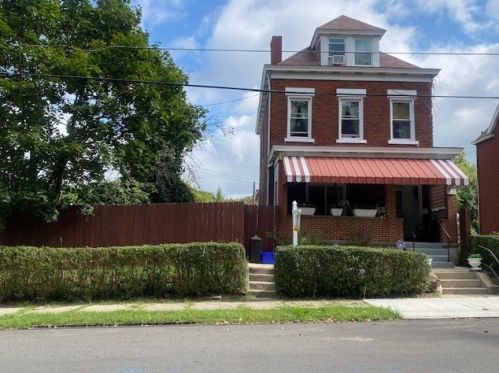 6415 Dean St, Pittsburgh PA 15206-1840 exterior