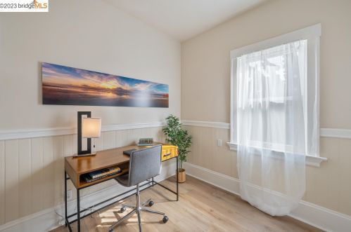 2122 Sacramento St, Berkeley CA 94702-1905 exterior