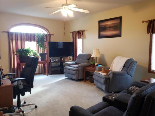 1335 3 Mile Rd, Grand Rapids MI 49505-3425 exterior