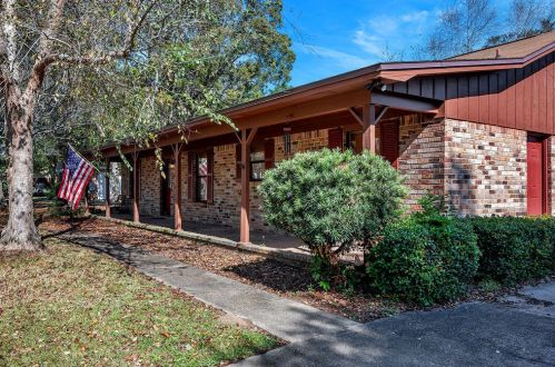 4712 Frontier Rd, Milton FL  32571-1331 exterior