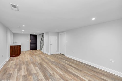 5614 Cornelia Ave, Chicago IL  60634-4408 exterior