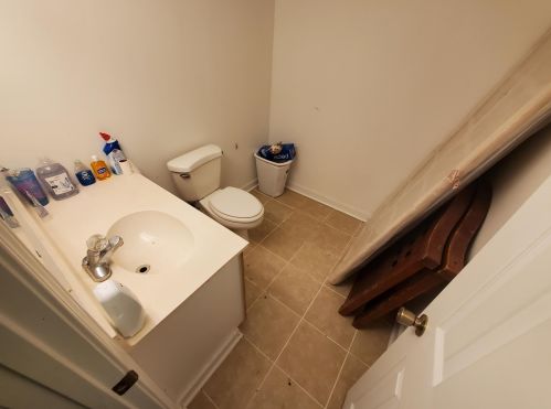 211 Lakewood Dr, Defuniak Springs FL 32435-4207 exterior