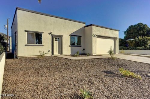 9515 13th St, Phoenix, AZ 85020-2202