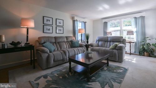 918 Church St, Limerick PA 19468-2123 exterior