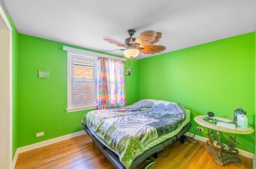 6116 Moody Ave, Chicago IL  60638-4312 exterior