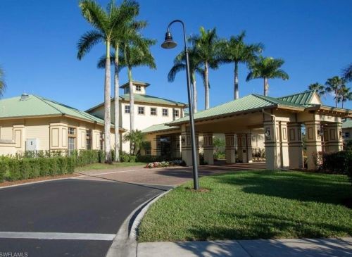 4010 Loblolly Bay Dr, Naples FL 34114-2504 exterior