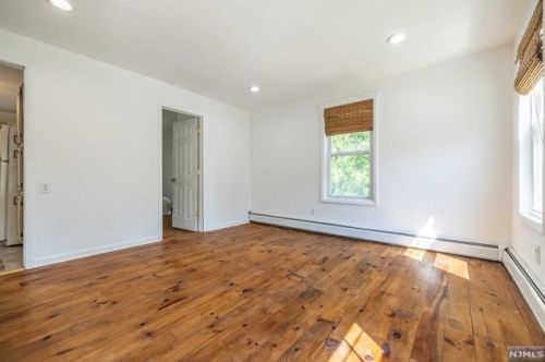 14 Fidelity Pl, Montclair NJ 07042-3813 exterior