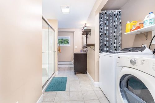 171 Halls Hl Rd, Killingly CT 06239-3317 exterior