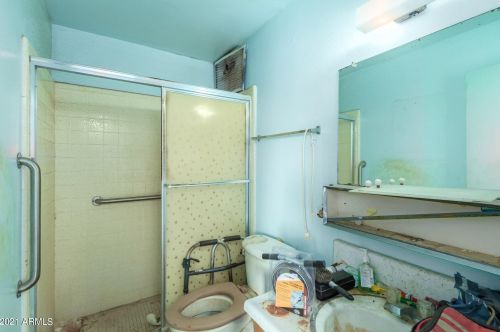 3701 Alice Ave, Phoenix AZ 85051-4076 exterior