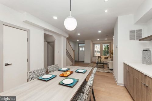 1607 D St, Washington DC  20003-2441 exterior