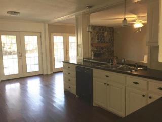 5815 Royal Ln, Dallas TX  75230-3810 exterior