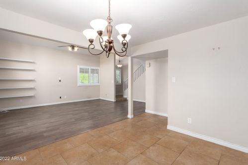 3008 46 St, Phoenix AZ 85040-1767 exterior