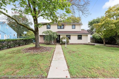 6 Stevens Pl, Hazlet NJ  07730-1205 exterior