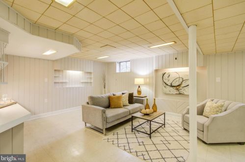 1601 Sanford Rd, Silver Spring MD 20902-4007 exterior