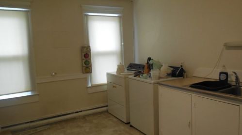 71 Hl St, West Springfield MA 01089-3416 exterior