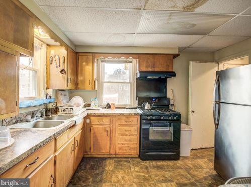 1323 Tewkesbury Pl, Washington DC 20012-2635 exterior