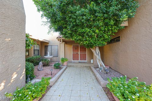 14225 3rd Ave, Phoenix AZ  85023-6282 exterior