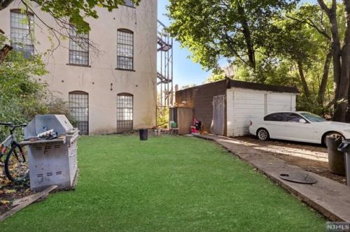 38 8th St, Paterson NJ  07506-3832 exterior