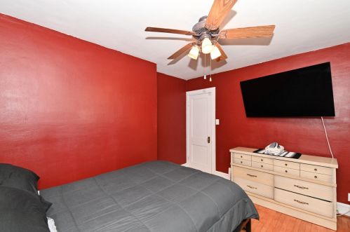 417 65th St, Milwaukee WI  53214-1723 exterior