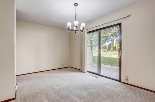 9039 70, Milwaukee WI 53218-2212 exterior