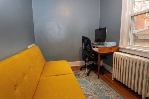 109 Race St, Pittsburgh PA  15218-1337 exterior