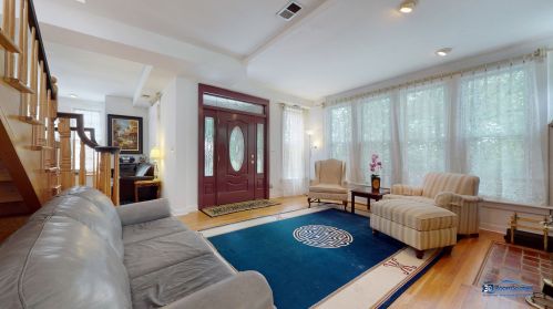 4547 Kilpatrick Ave, Chicago, IL 60630-4126