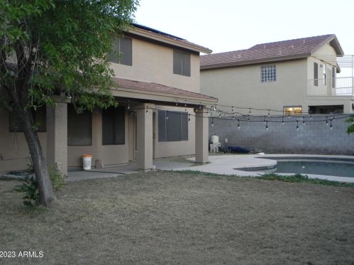 19808 21st St, Phoenix AZ  85024-1210 exterior