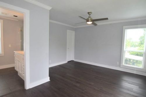 7513 Carriage Dr, Austin TX 78752-1401 exterior