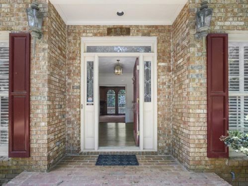 120 Classic Cv, Atlanta, GA 30350-4432