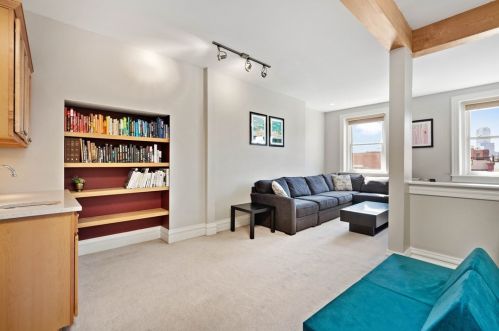 420 Tripoli St, Pittsburgh PA 15212-4855 exterior