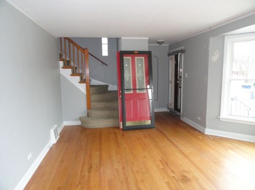 2931 97th St, Chicago, IL 60805-2611