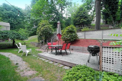 2617 Blackridge Ave, Pittsburgh PA 15235-4130 exterior