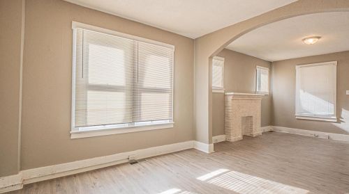 1216 Verl Pl, Saint Louis MO 63133-1037 exterior